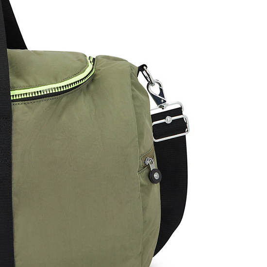 Bolsa Duffle Kipling Argus Medium Verde Oliva | MX 1429NW